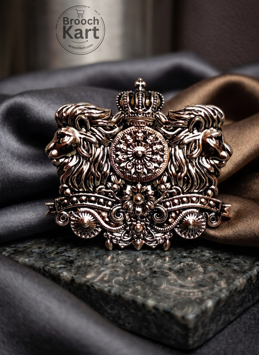 Twin Lion Crown Mini Brooch
