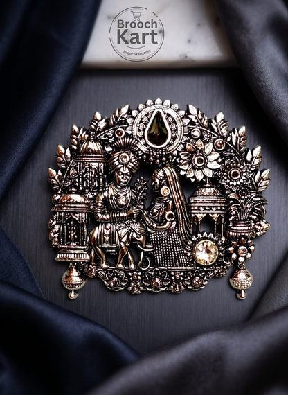 Bride Groom Mini Brooch