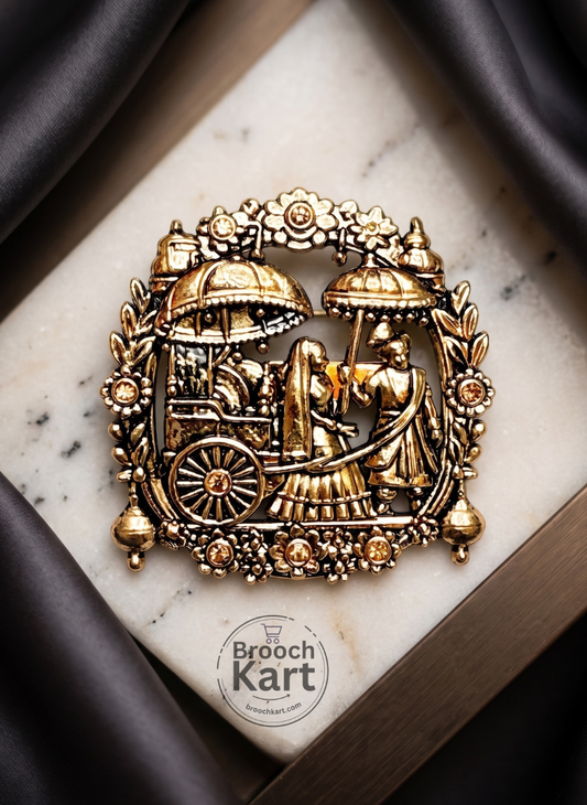 Bride Groom On A Chariot Mini Brooch