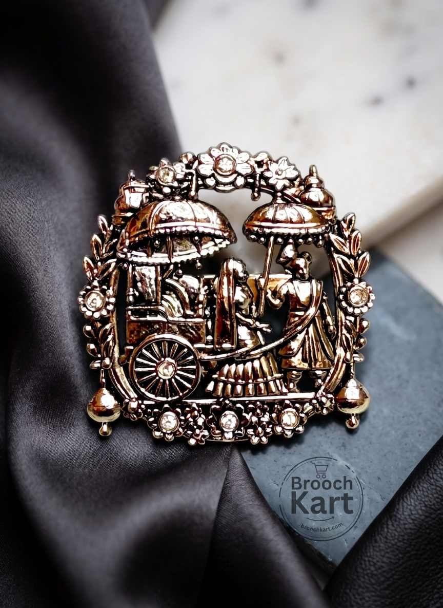 Bride Groom On A Chariot Mini Brooch