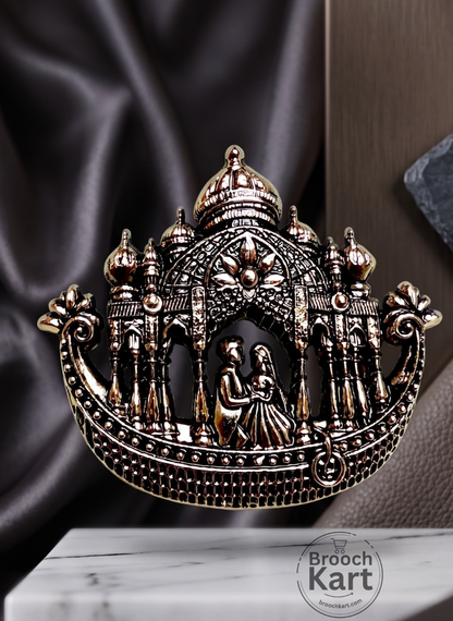 Bride Groom On A Boat Brooch