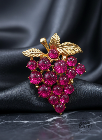Red Grapes Brooch